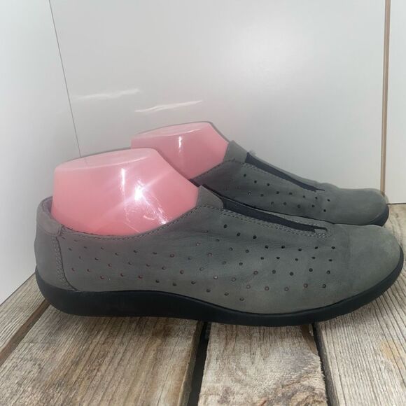 Clarks Collection Cloudsteppers Soft Cushion Gray Slip-On Shoes Women’s Size 9 - Picture 3 of 8